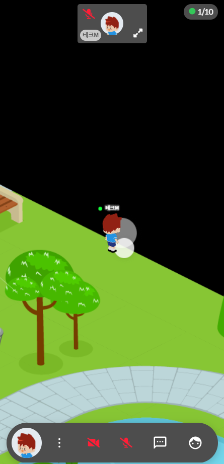 싸이월드 한컴타운 '마이룸' 공간 내에서 아바타 동작이 되지 않고 있다/사진=싸이월드 한컴타운 화면 캡쳐