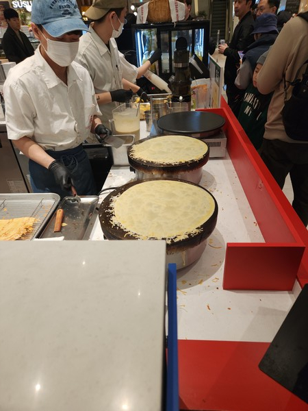 10시부터 줄을 서야했던 '주르데크레프' 스타필드수원점'/사진=이수호 기자