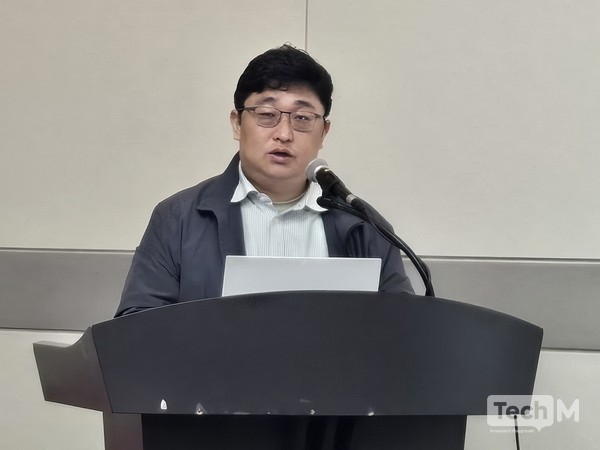 박일석 카카오모빌리티&nbsp;이사가 기조강연을 하고 있다 / 사진=배수현 기자