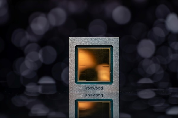 구글 클라우드 7세대 TPU 아이언우드 /사진=구글 클라우드 제공